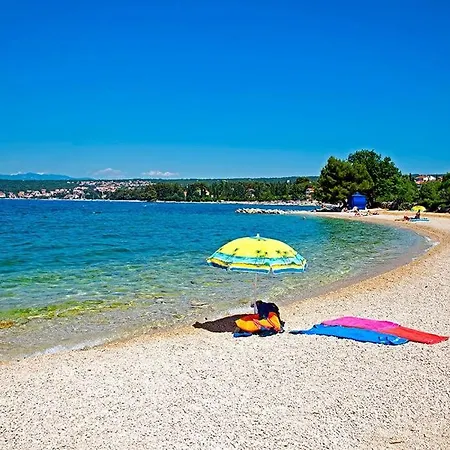 Ljubica Πανσιόν