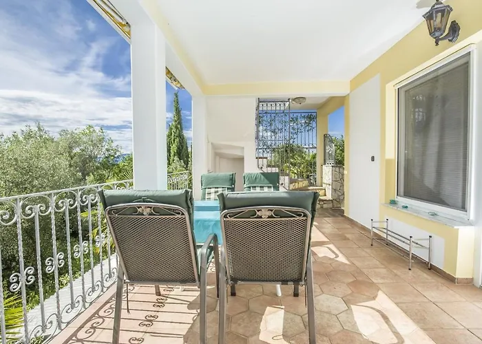 Ljubica ゲストハウス マリンスカ